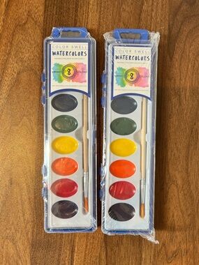 Free with any purchase: Water colour paints